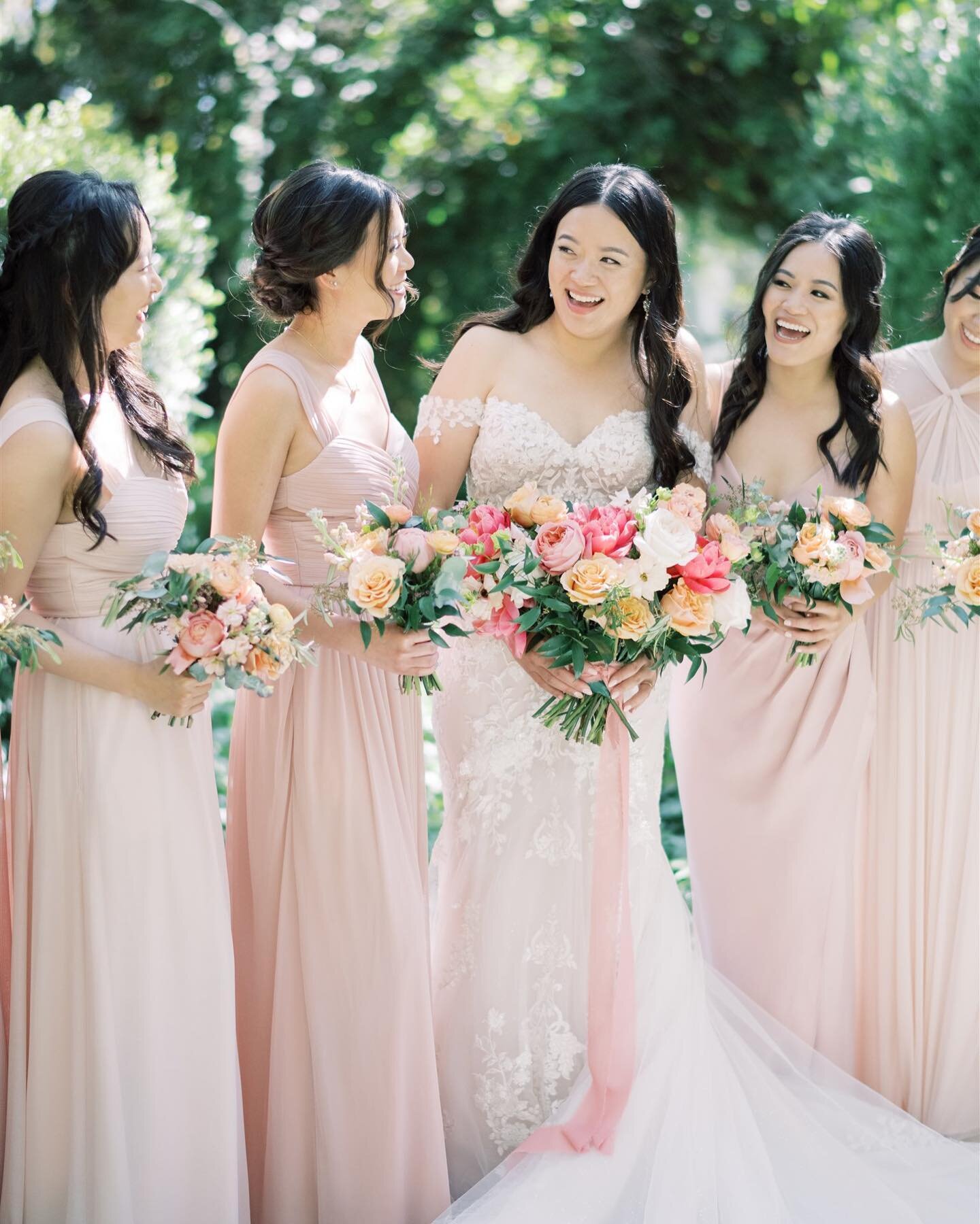 Patiently over here waiting for spring peony season&hellip; 

Photography: @etherandsmith
Videography: @618studios
Venue: @twinoaksgardens 
Floral design: @julepbloomdesign