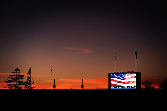 Nothing like watching your favorite team when you no longer live in their town. #ut #golonghorns #longhorns #atx #atxphotographer #xt2 #austin #fujifilm_us #sunset #bevo #california #football #whatmatters #usflag #thankful #sunset #calbears