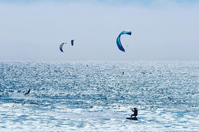 You never are to old to #fly a #kite. #kiteboarding #kitesurfing #thankful #whatmatters #beach #sun #surf #fujifilm_xseries #fujifilm_us #rad #wind #cool #awesome #roadtrippin #travel #hwy101 #cali #surfer #goodvibes #freedom #seascape #adrenaline #d