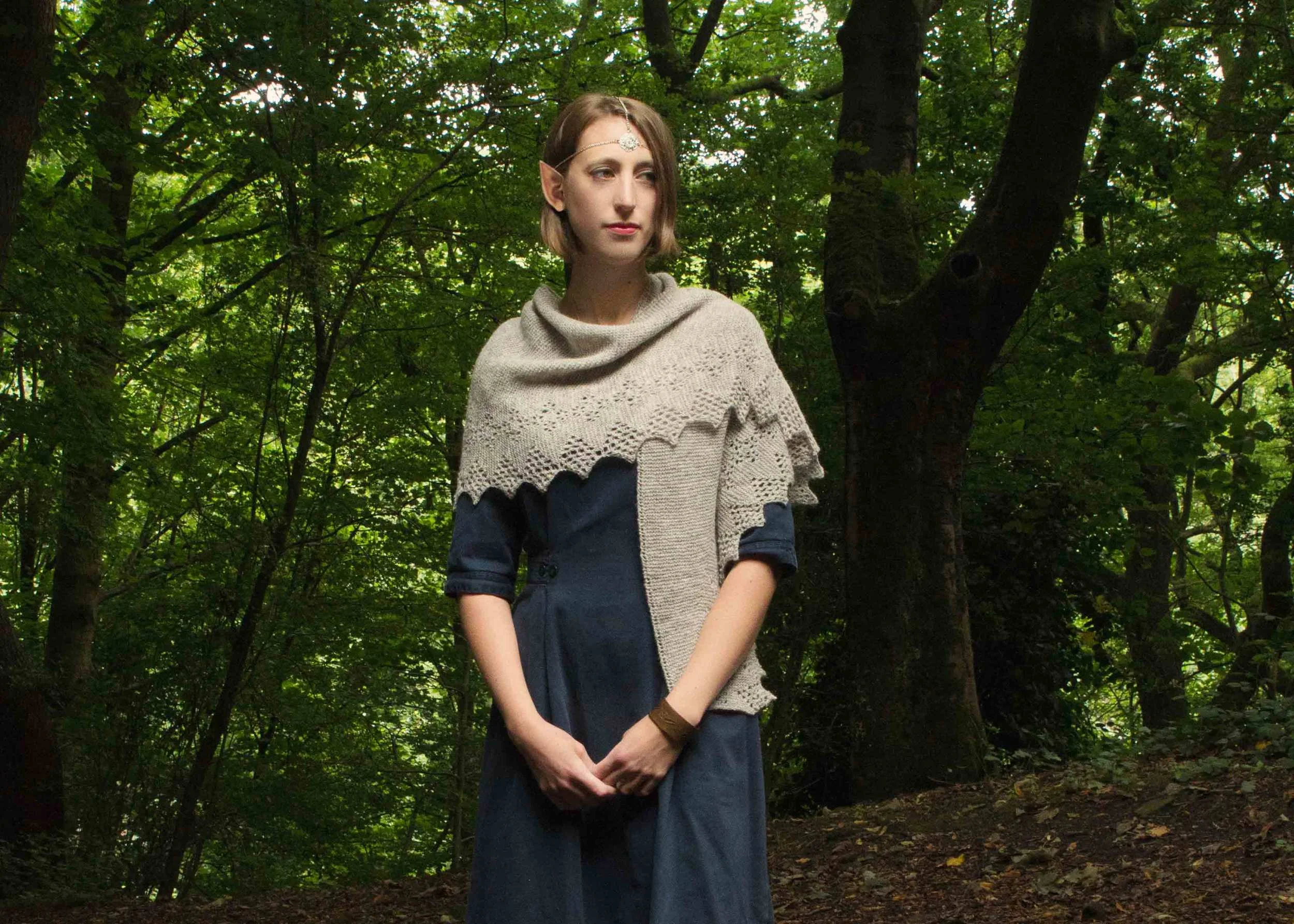 Rhien (crowned lady, queen)