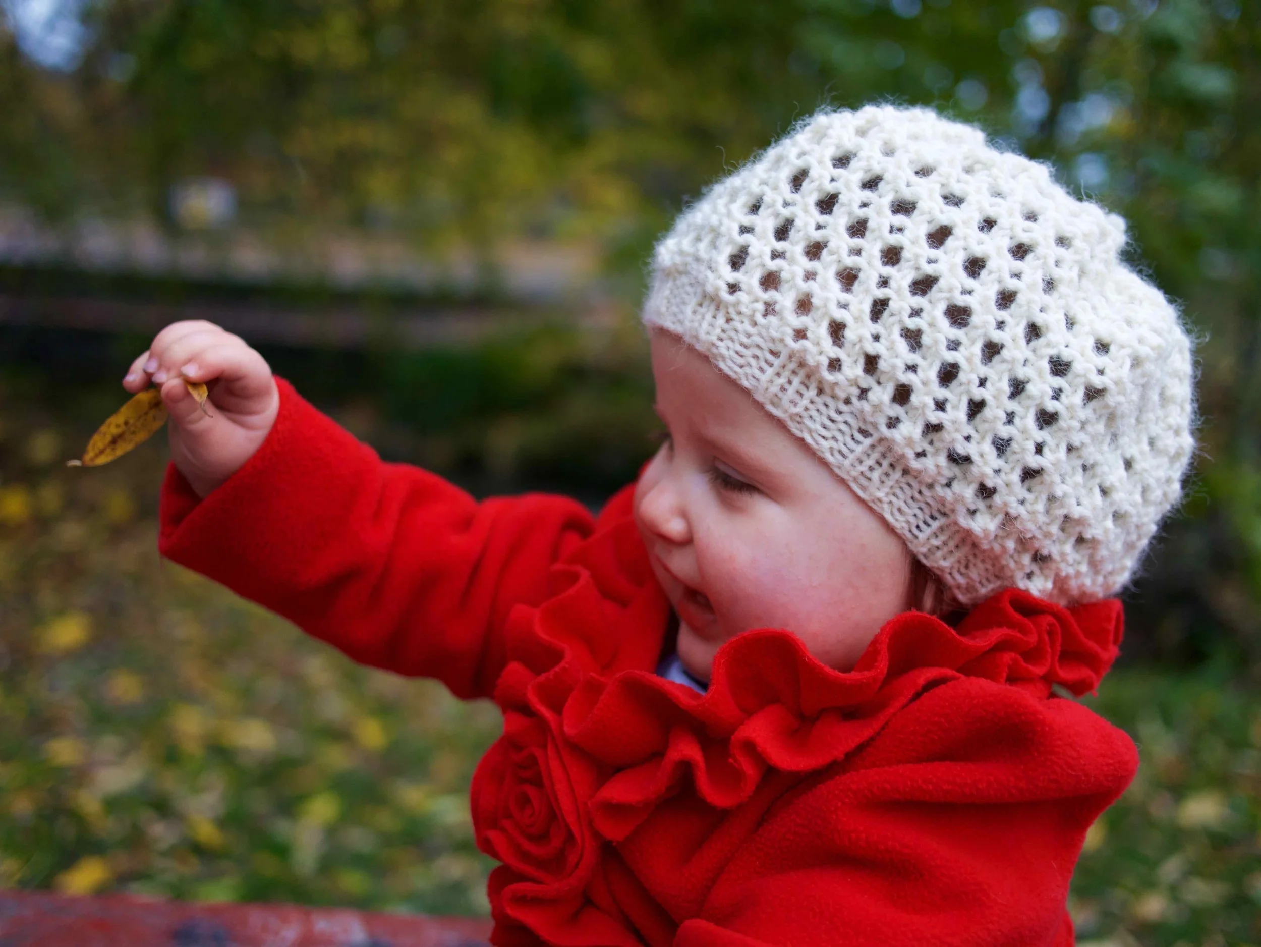 Jellica in the toddler version of Dianthus beret