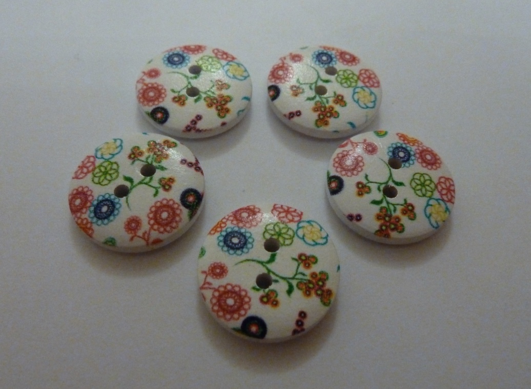 Bright flower buttons