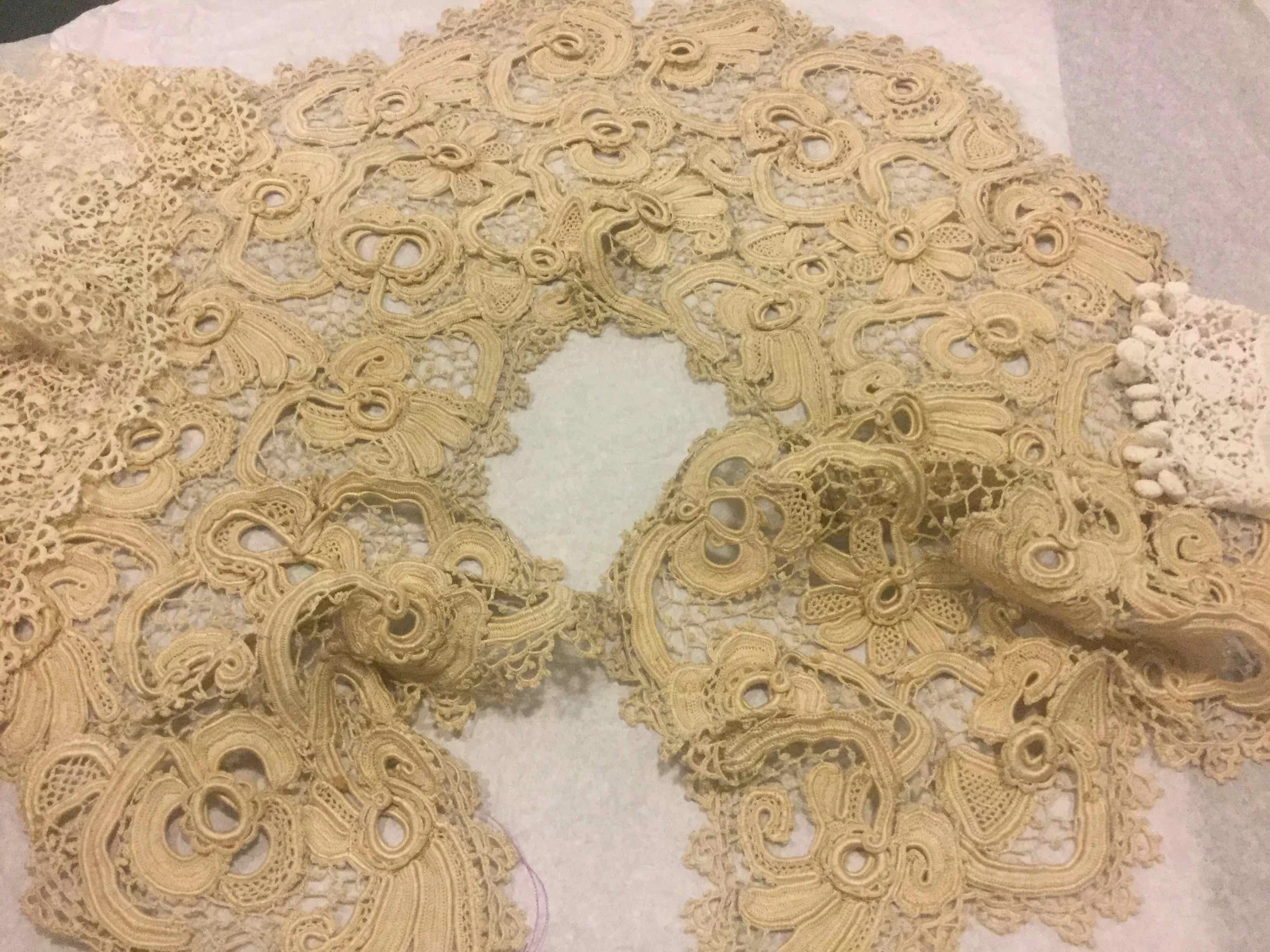 Lace insert