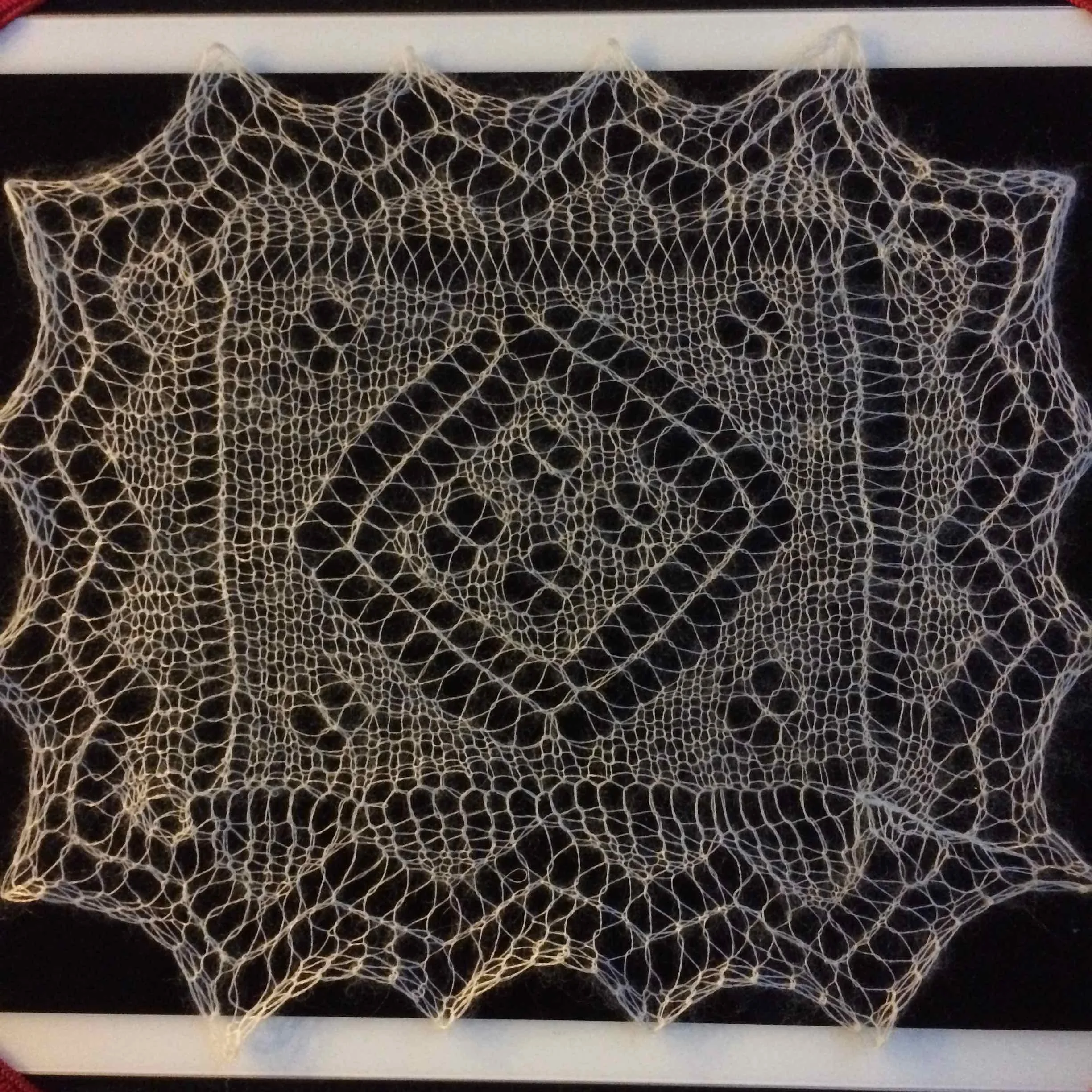 Swatch in traditional fibre