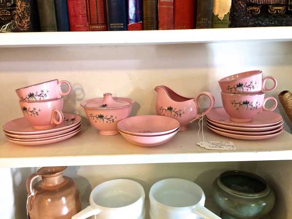 I'm dreaming of a pink Thanksgiving (?) Ummm......maybe not! 