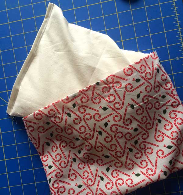 At this point you will want to trim all the loose threads to neaten it up a bit. 