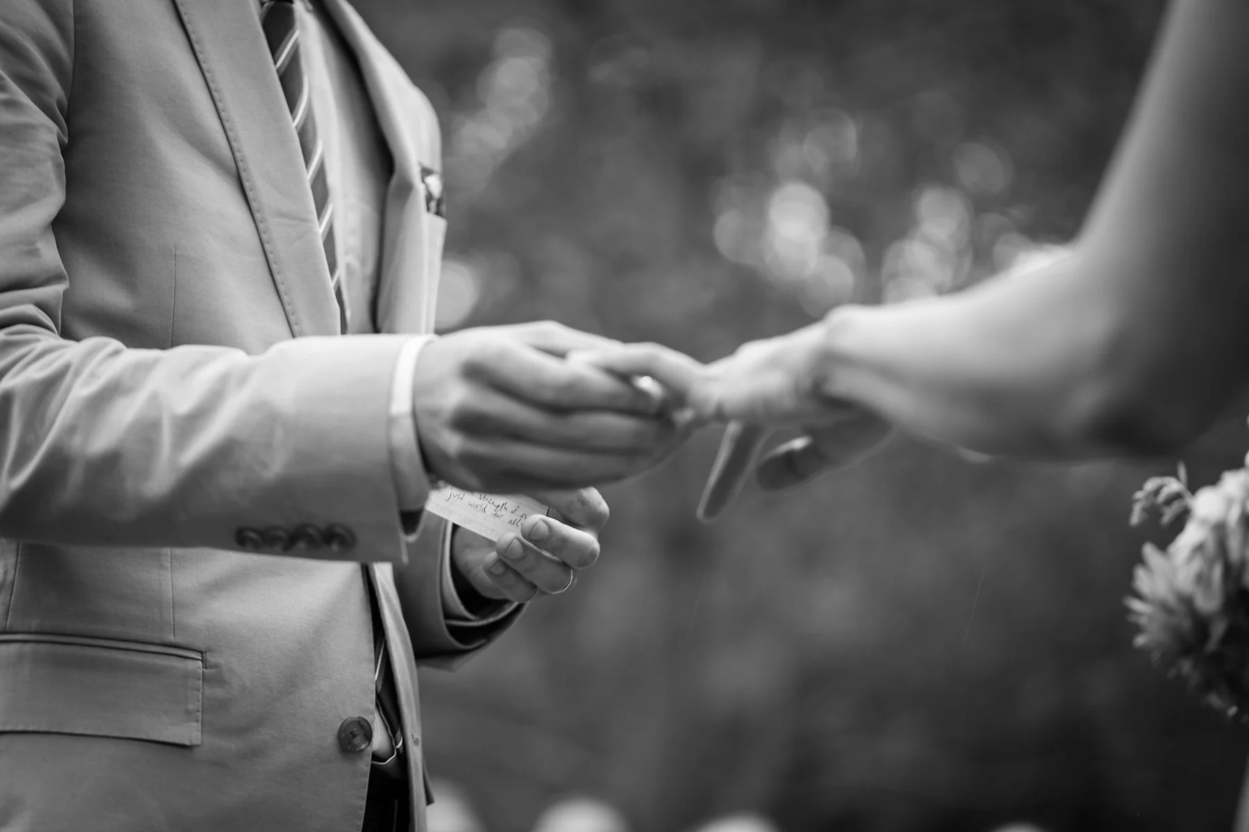 michigan-destination-wedding-summer-camp-wedding-at-circle-pines-camp-in-delton-michigan-oriana-koren-documentary-wedding-photography-111.jpg