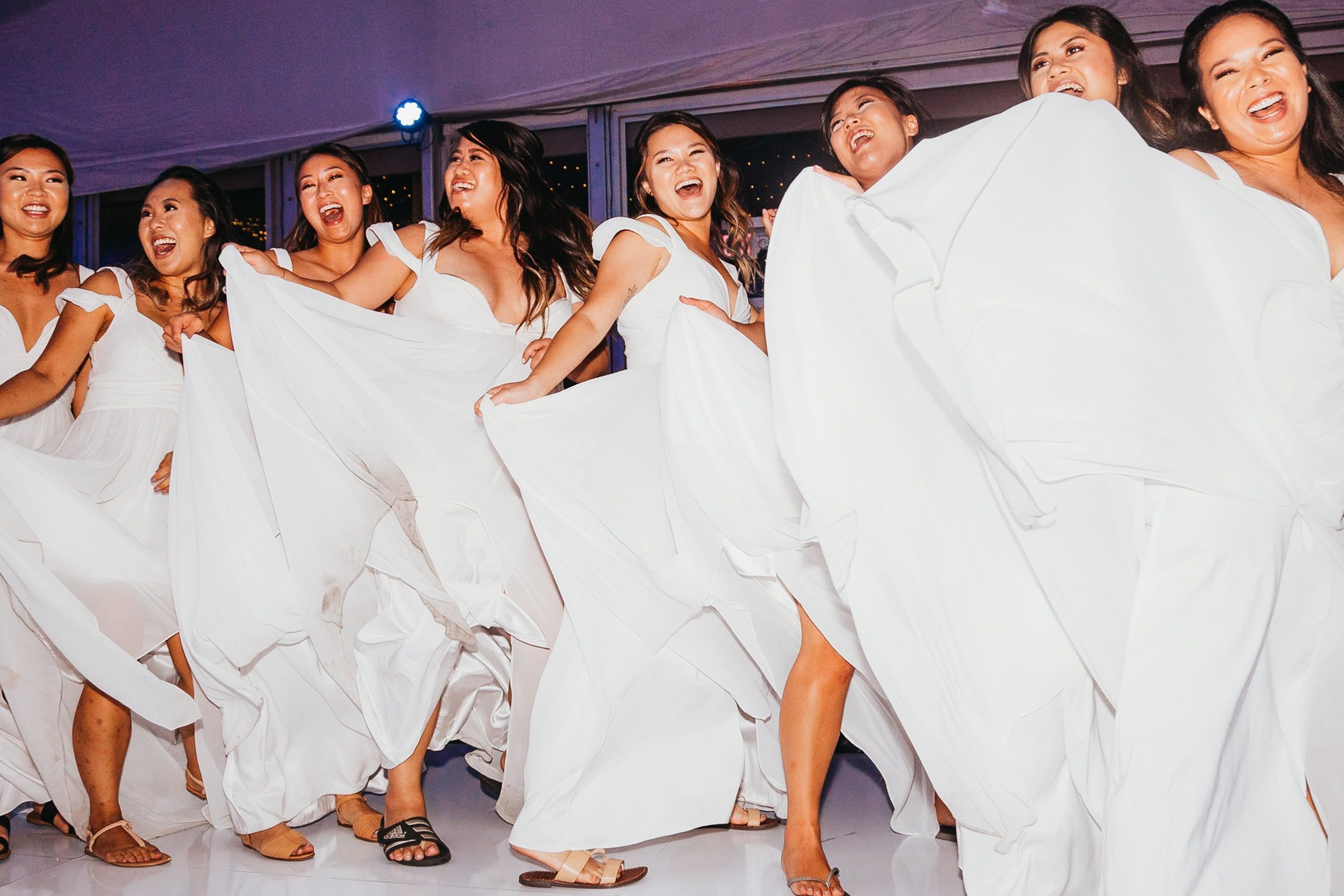 rebeccaylasotras-3-southern-california-dancing-friends-wedding.jpg