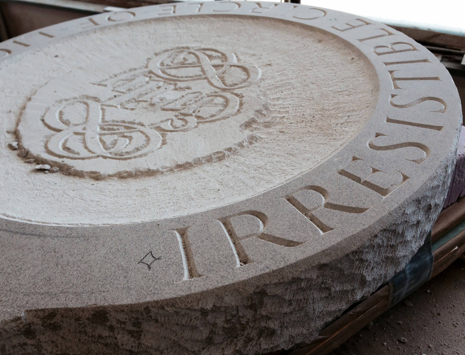 Bird bath_limestone_irresistible.jpg