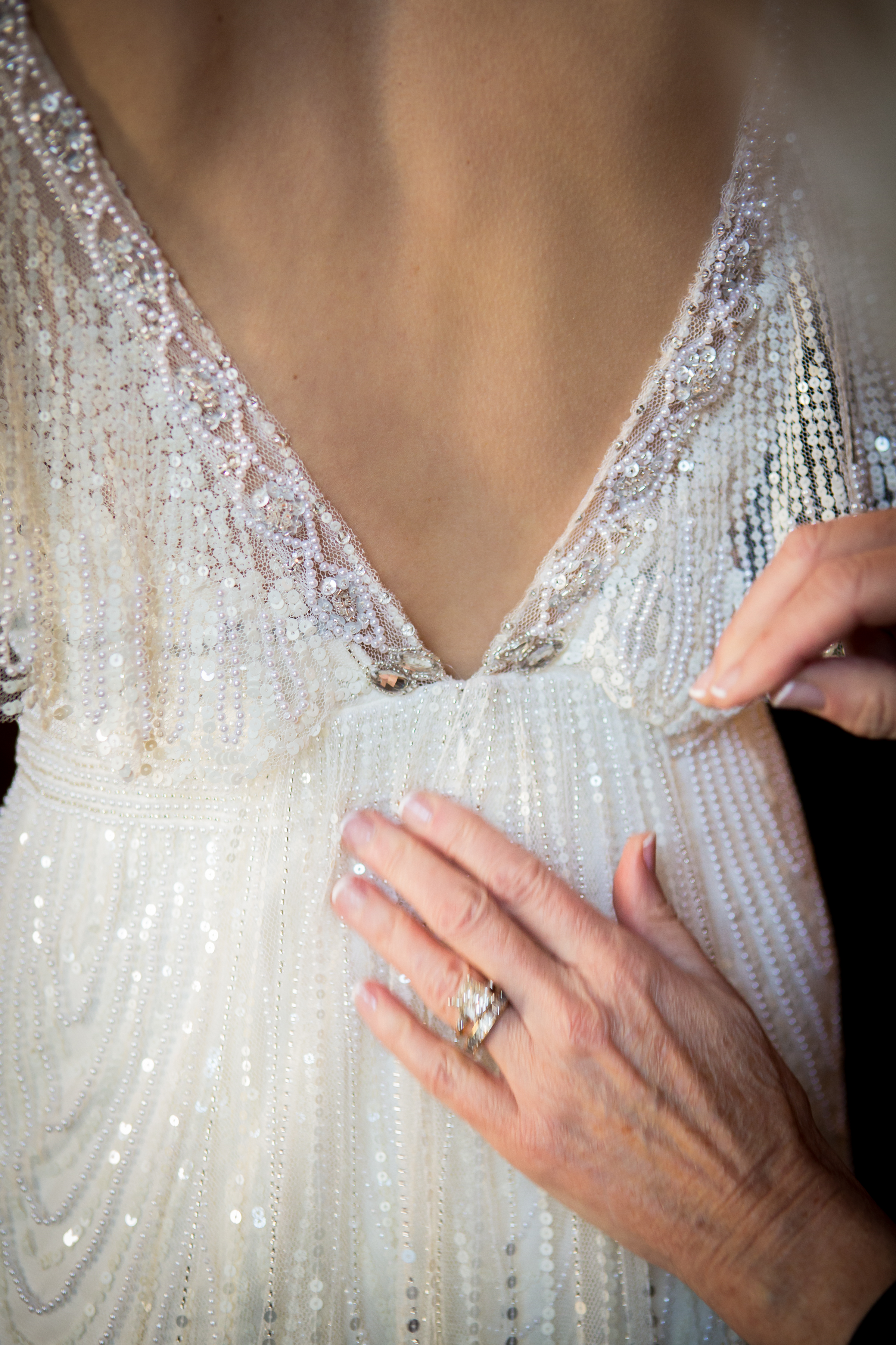 NYC Winter Wedding at New York Athletic Club