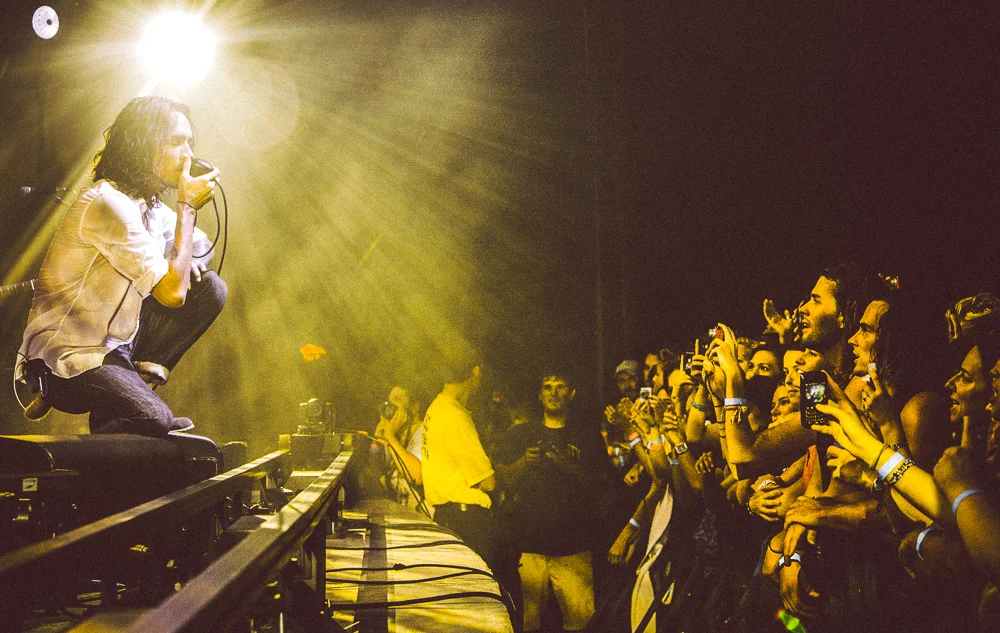Brandon Boyd and crowdfolk.