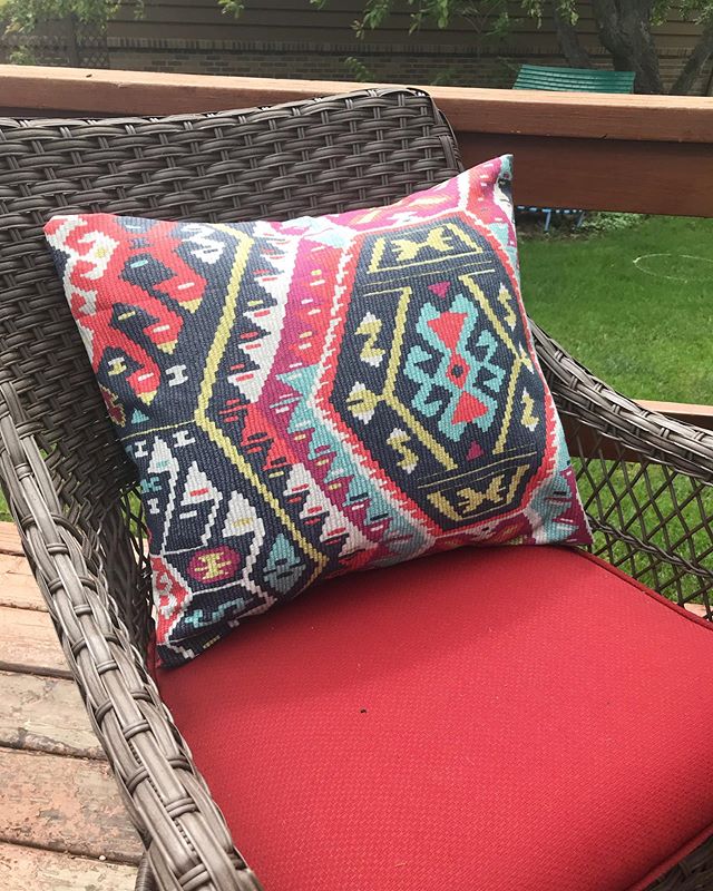 Finally sewed some new pillows for our deck. Sometimes the self care projects need to happen to foster creativity for others! .
. .
#sewforyou #makermom #handmade #makeahouseahome #northdakotaliving #mompreneur #summer #greatoutdoors