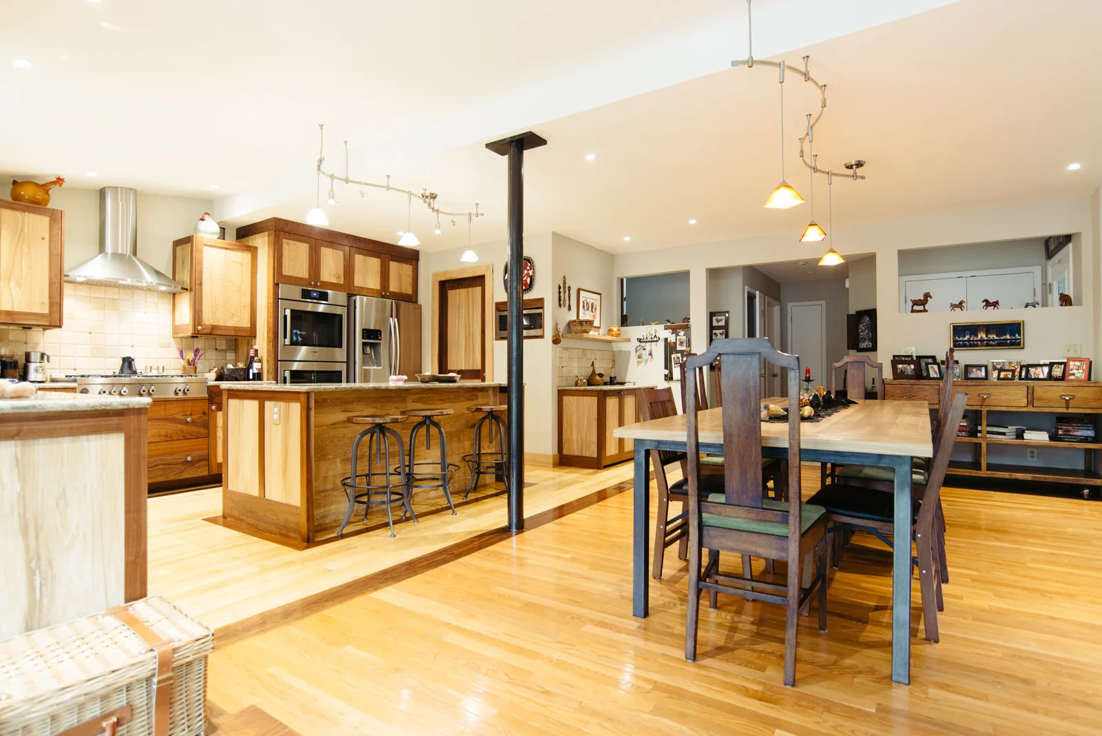 ©StructRestruct_841_kitchendiningsunroom_2017_1600px-27.jpg