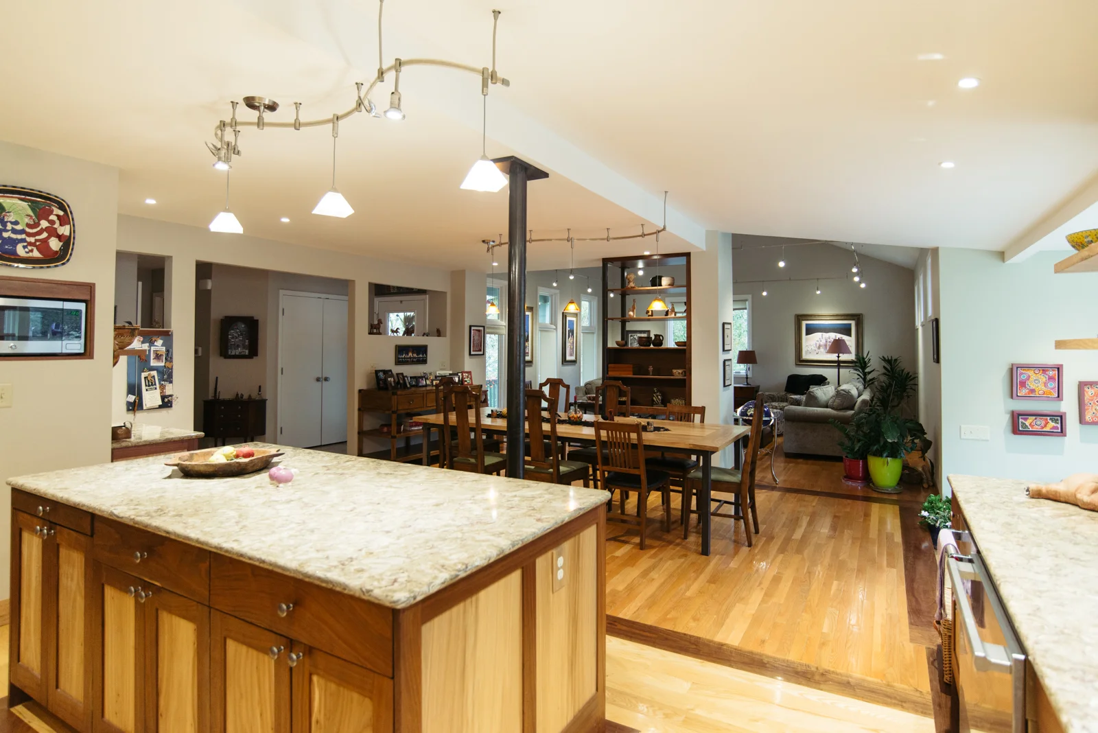 ©StructRestruct_841_kitchendiningsunroom_2017_1600px-37.jpg