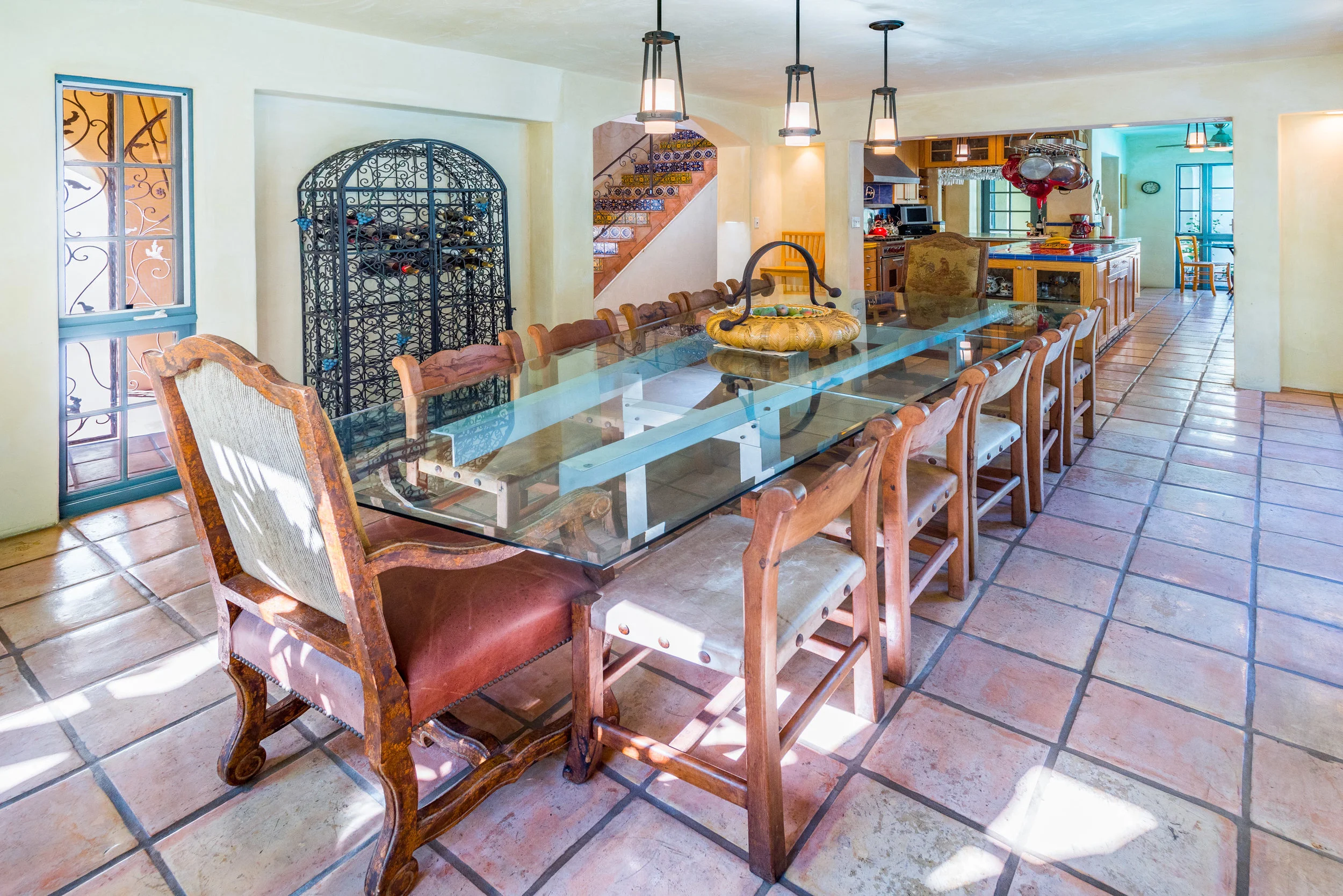 16 Dining Room.jpg