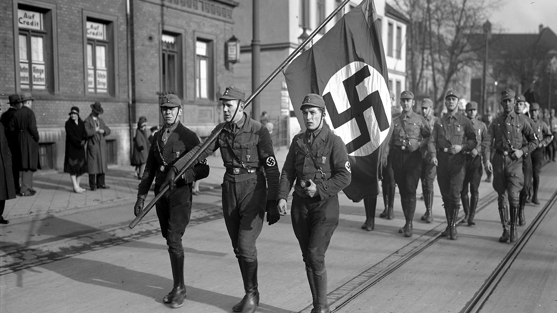 Фашистские 18. Са штурмовые отряды НСДАП. Штурмовые отряды са Гитлера 1921-1945. Штурмовики са в Германии. Отряды штурмовиков в Германии 1933.