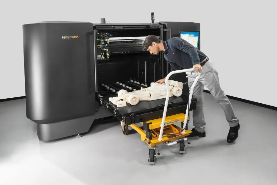 Large-scale 3D printers can now print objects in plastic, metal, concrete, and even carbon fiber Image Credit: metalworkingmagazine.com