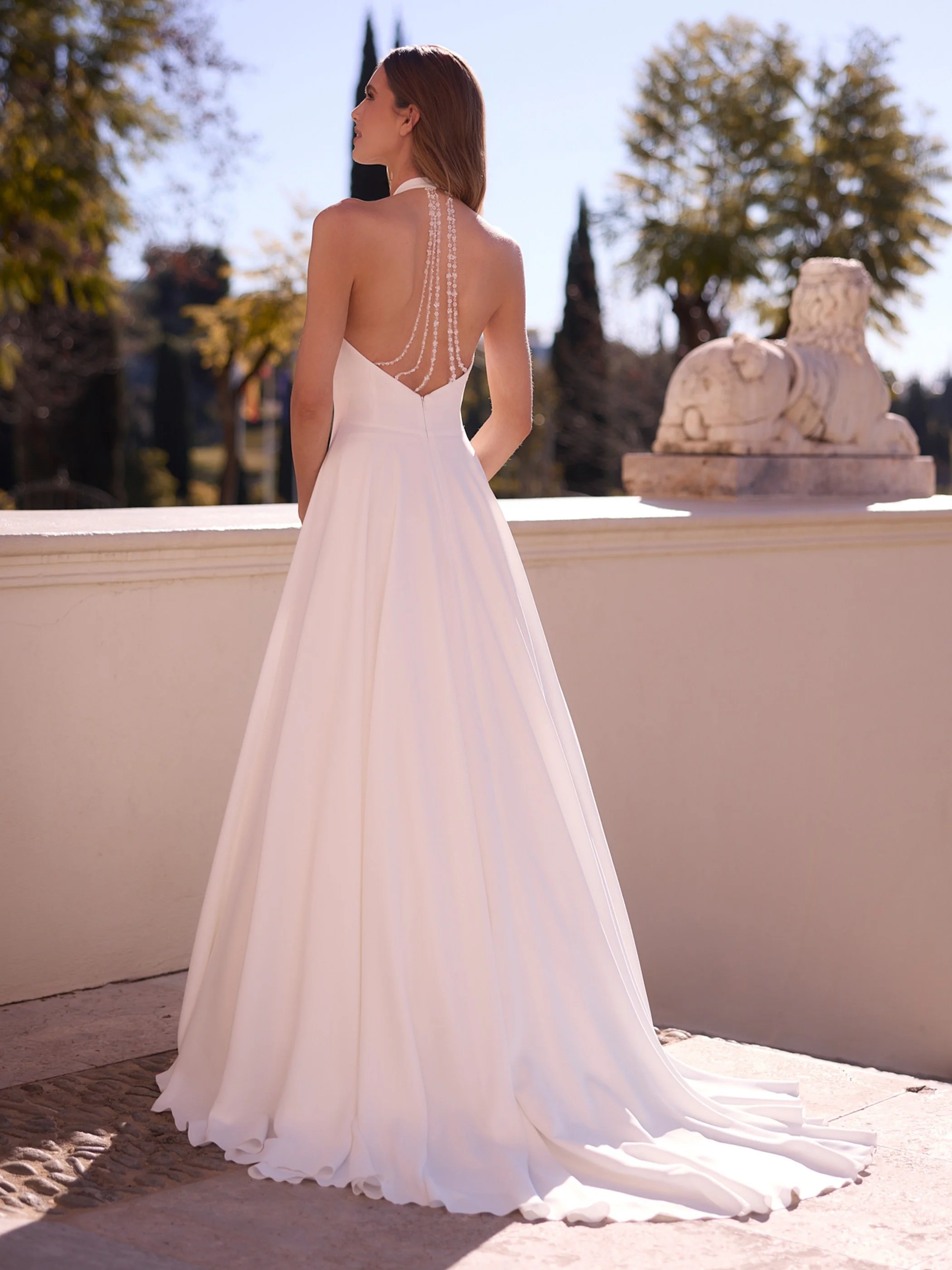 Donatella — back view