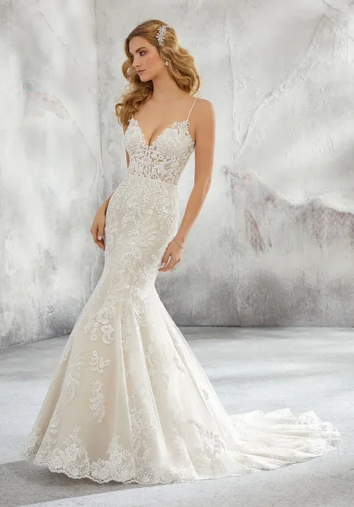 Gown 1121