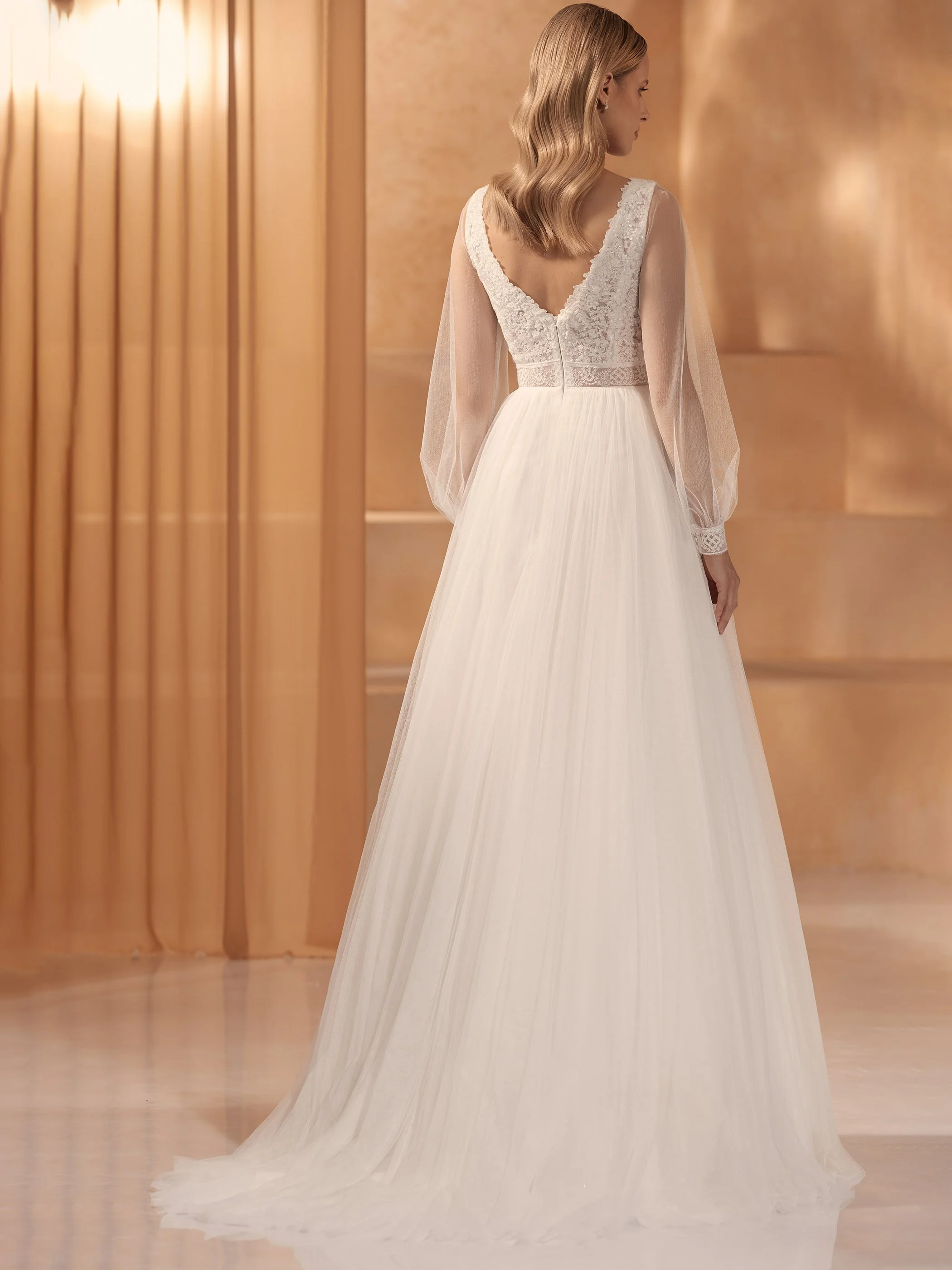 Tanisha — back view