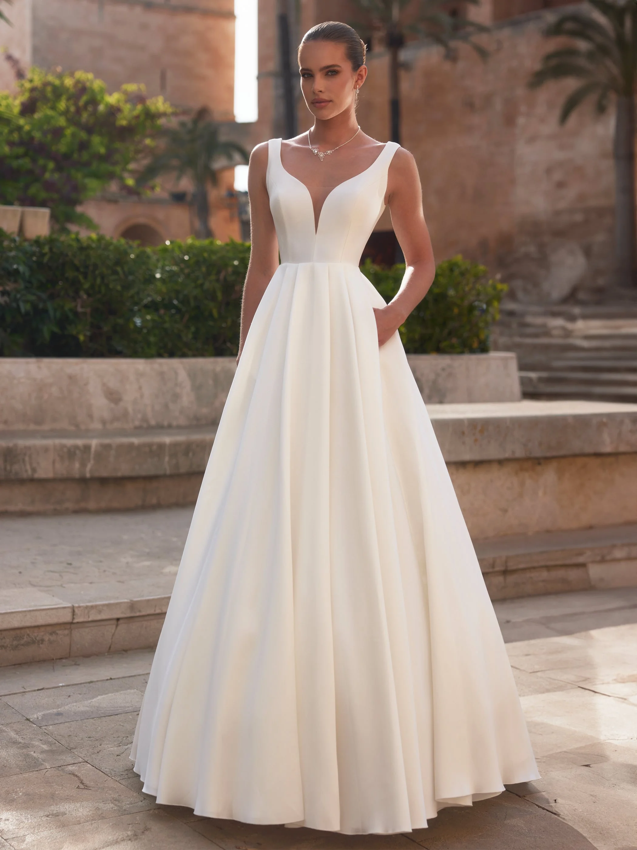 Idalia — Sizes 4–18 — Ivory