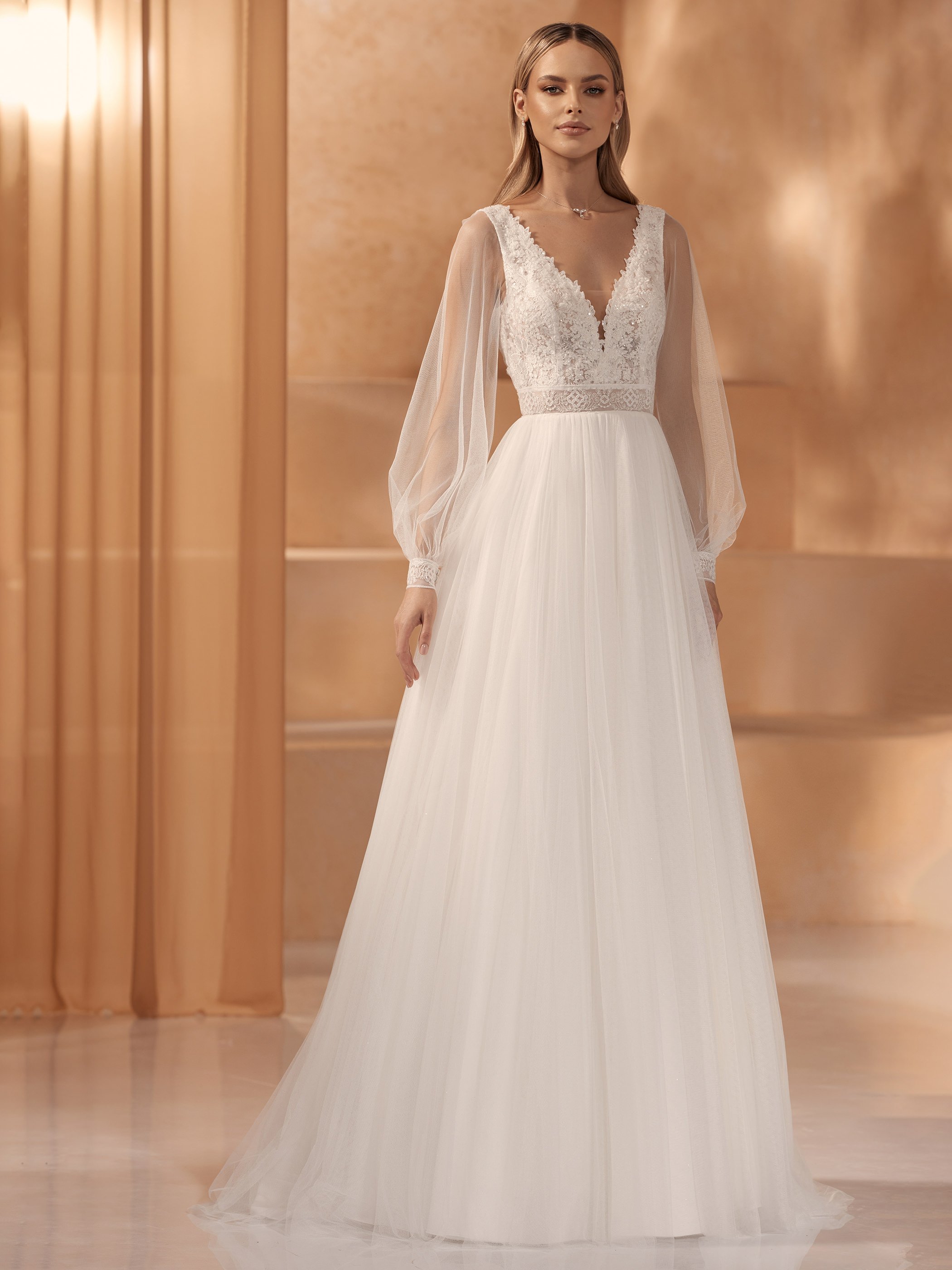 Tanisha — Sizes 4–12 — Ivory