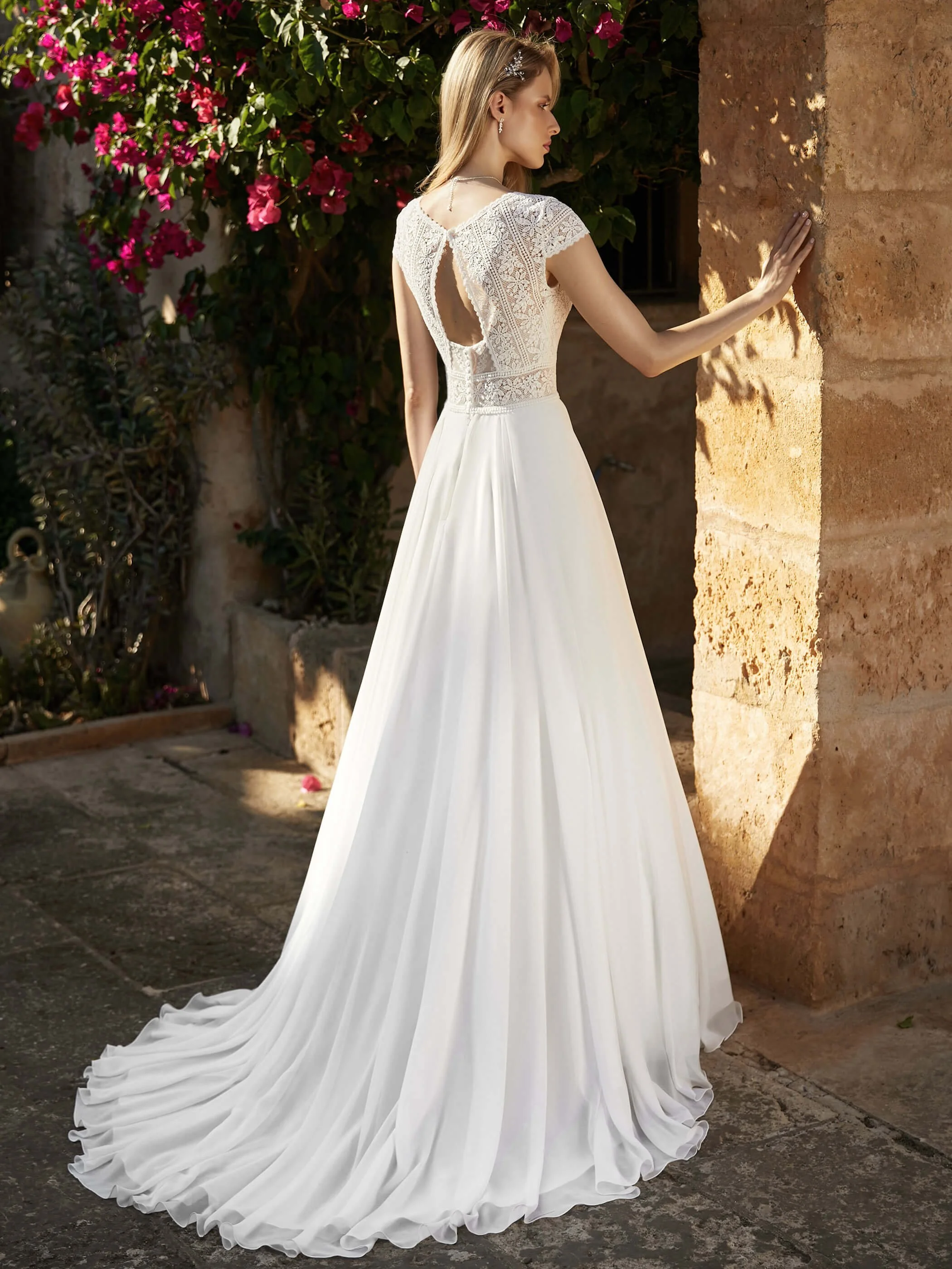 Lena — back view