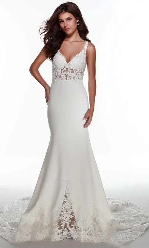 Gown 746