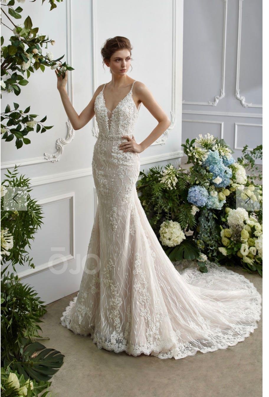 390 | Sz 14 | Ivory/Ivory/Ivory