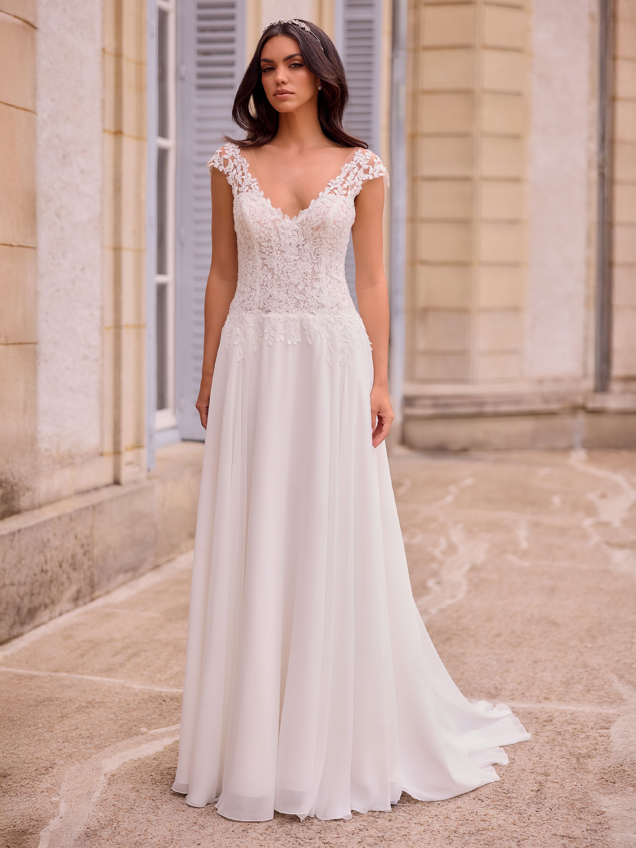 Giada — Sizes 4–20 — Ivory