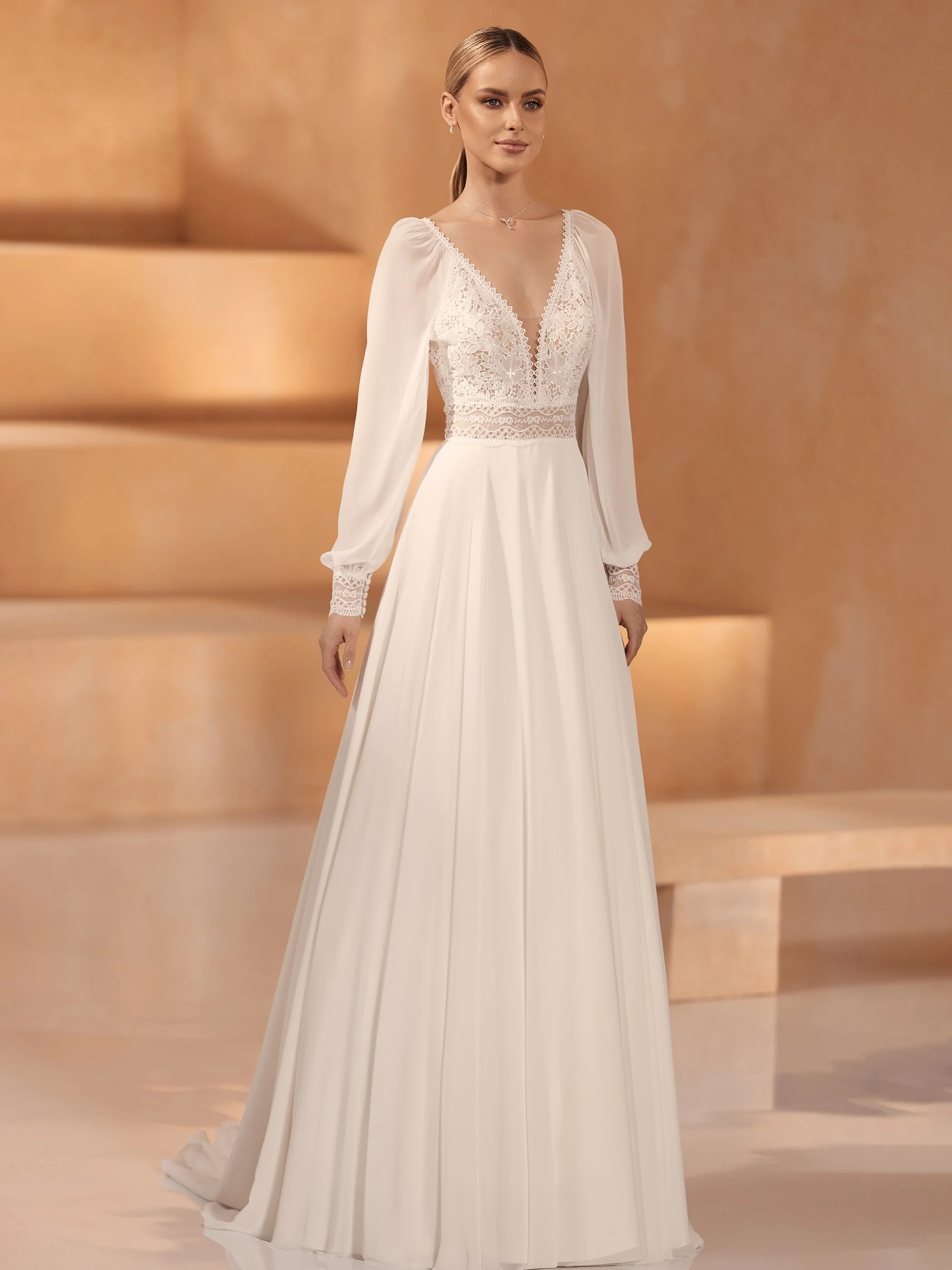 Ursula — Sizes 4–16 — Ivory