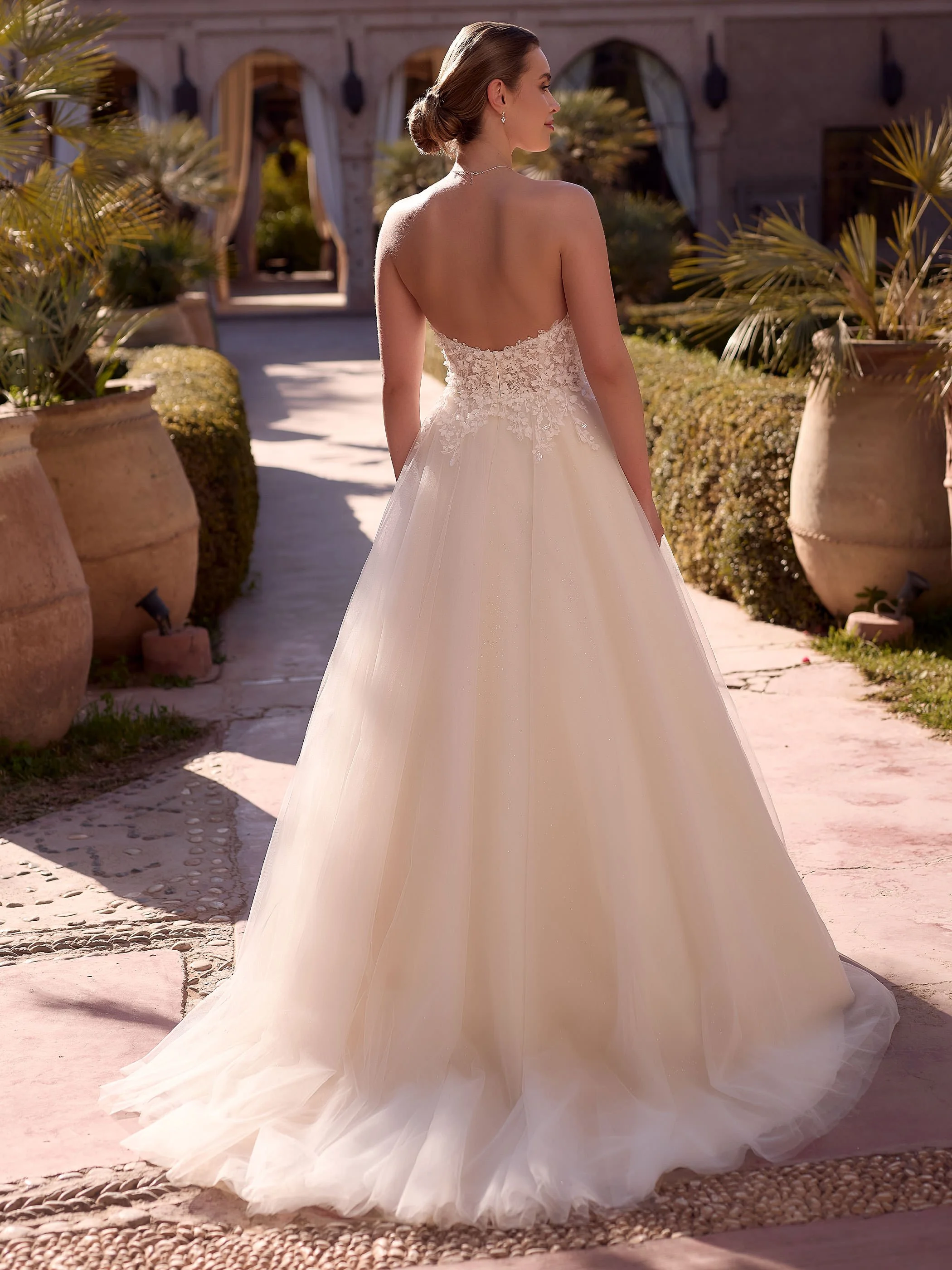 Lauren — back view