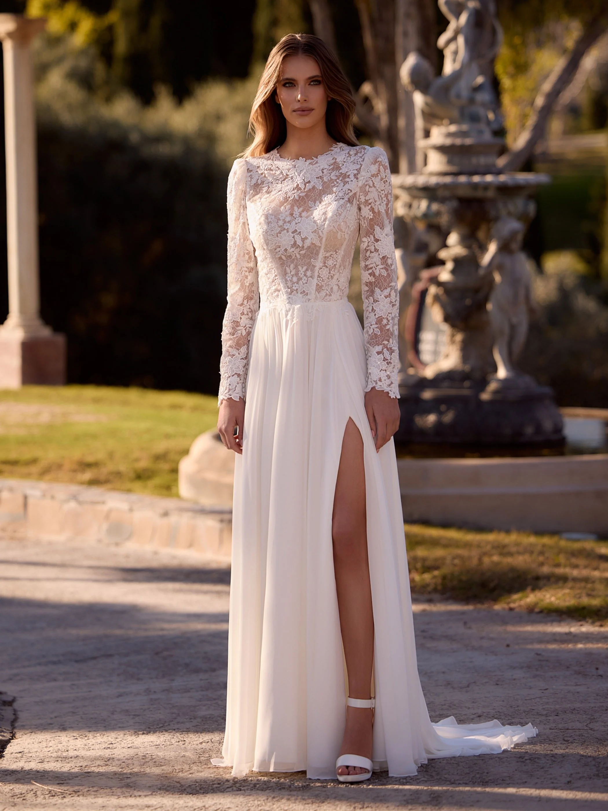 Jacqline — Sizes 4–14 — Ivory