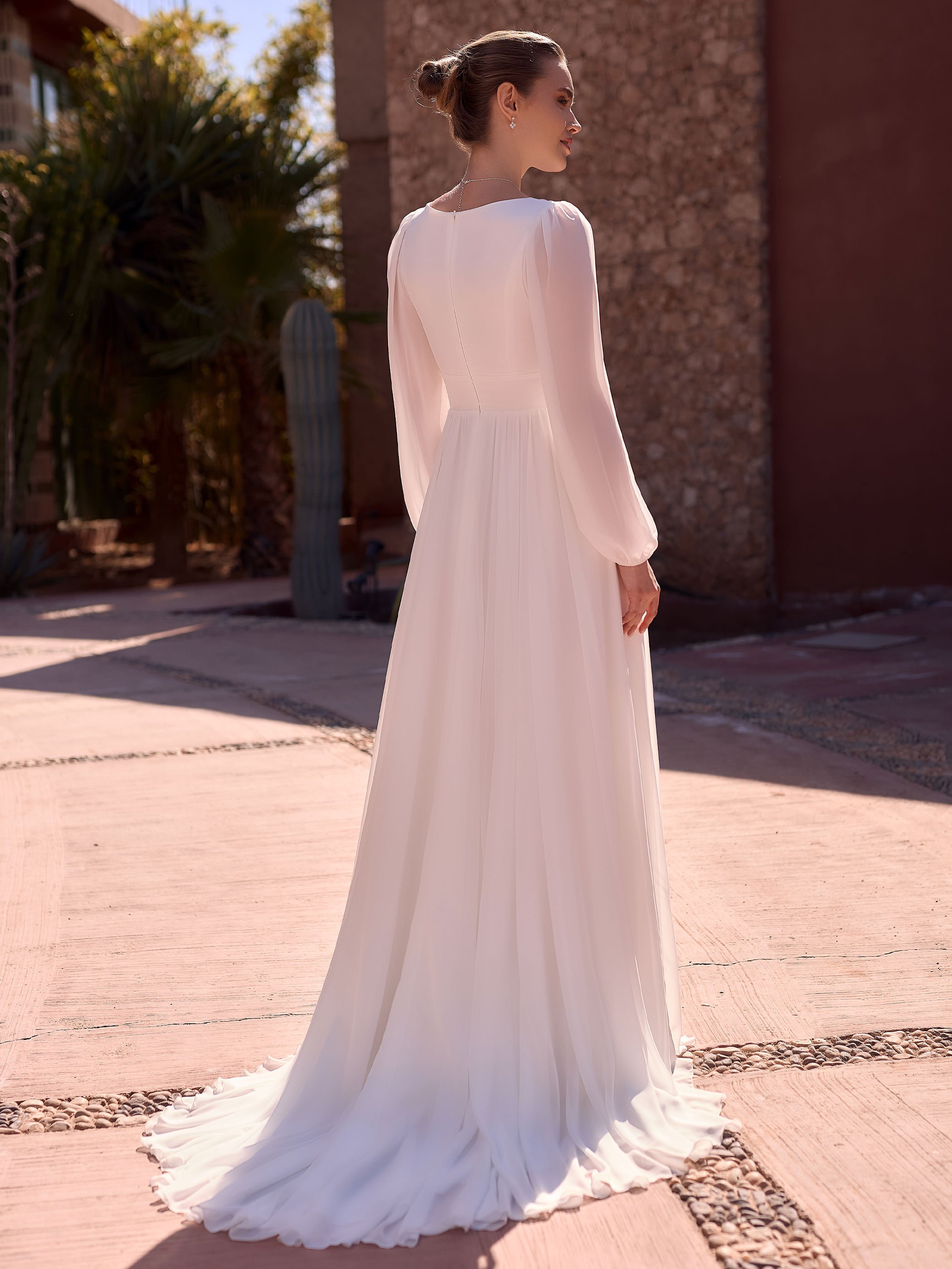 Juliana — back view