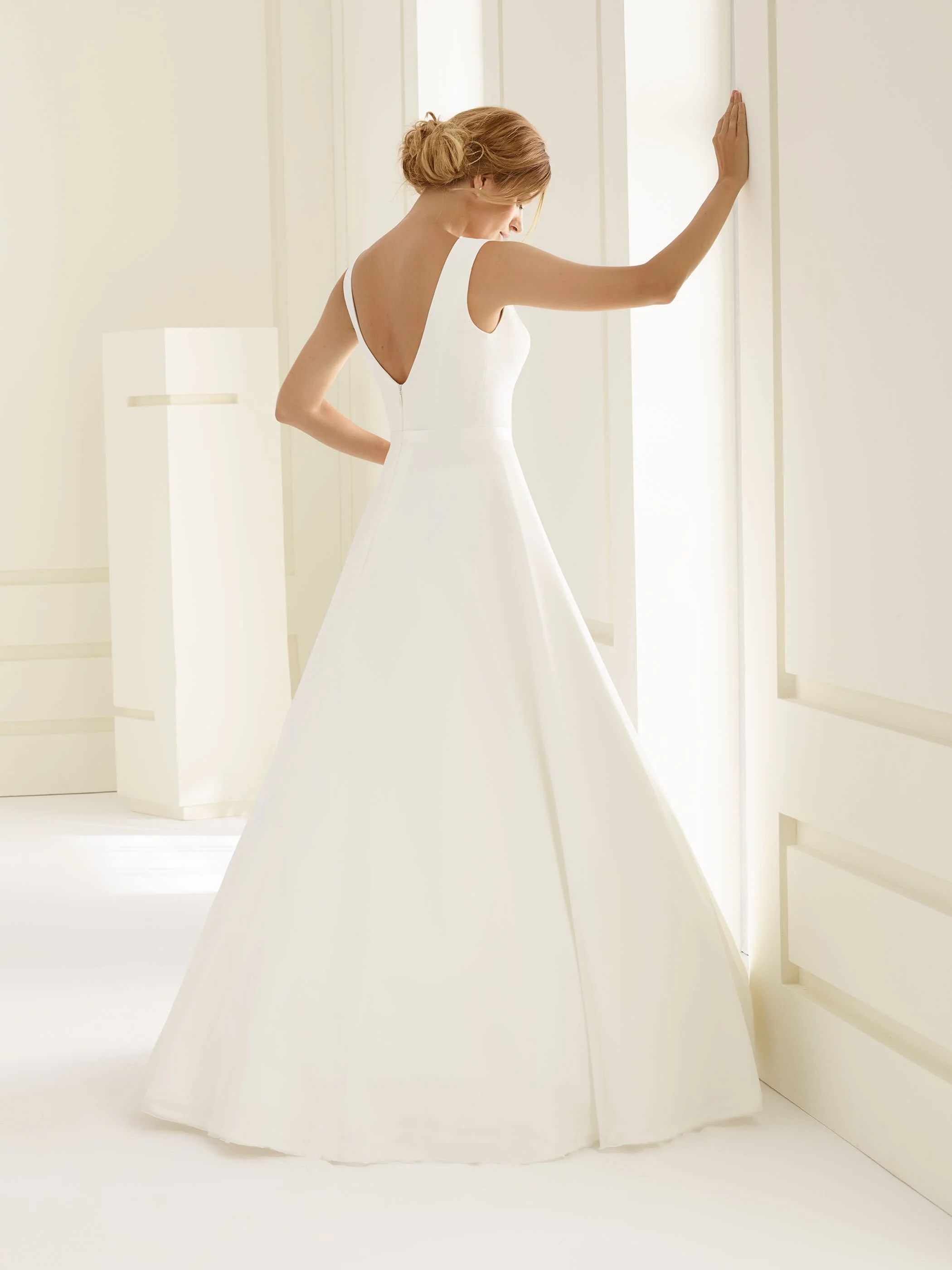 Imperia — back view