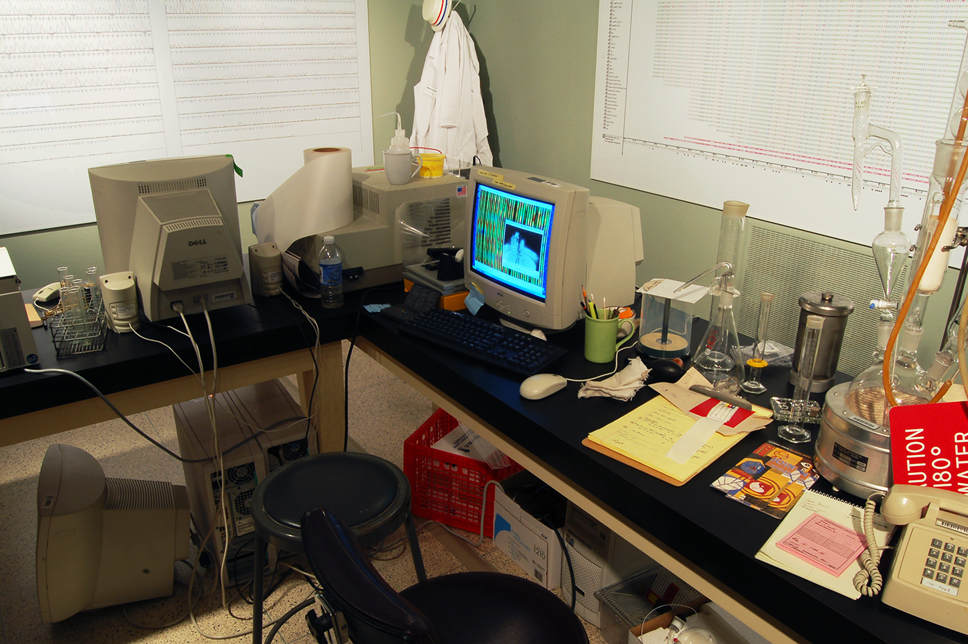 2 Lab Bench.jpg