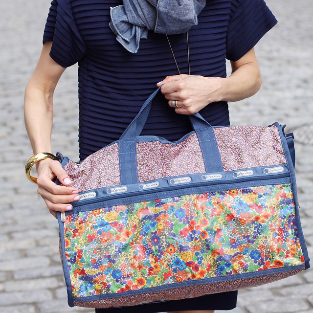 The huge #giveaway with some amazing brands, including @LeSportSac and their new @LibertyPrint line, ends tonight at 8pm EST! Go to my giveaway post to enter- and head to nichole.nyc for other favorite LeSportSac options!