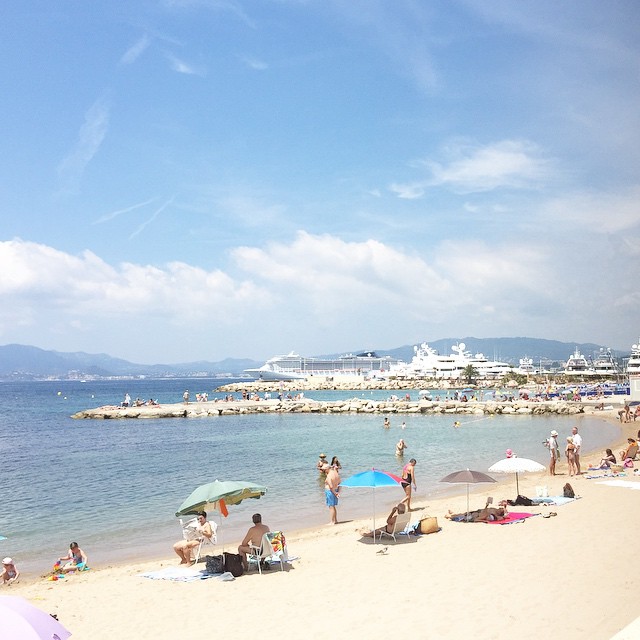 Noon run in #Cannes. #unebellevie