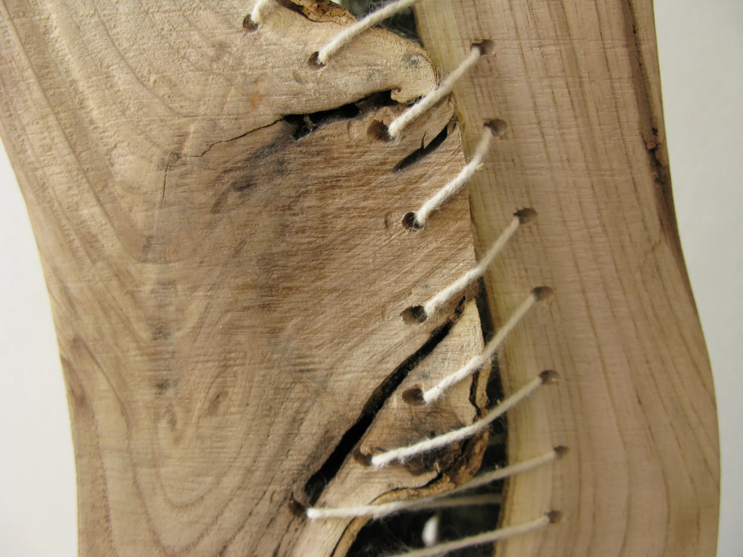 Seam no. 1 detail