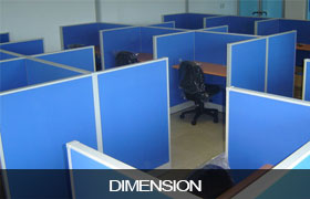 Paneles divisores de 50mm de espesor. Disponibles en tela color azul con molduras de aluminio color gris. Capaces de ser tapizados en tela del color de preferencia del cliente.