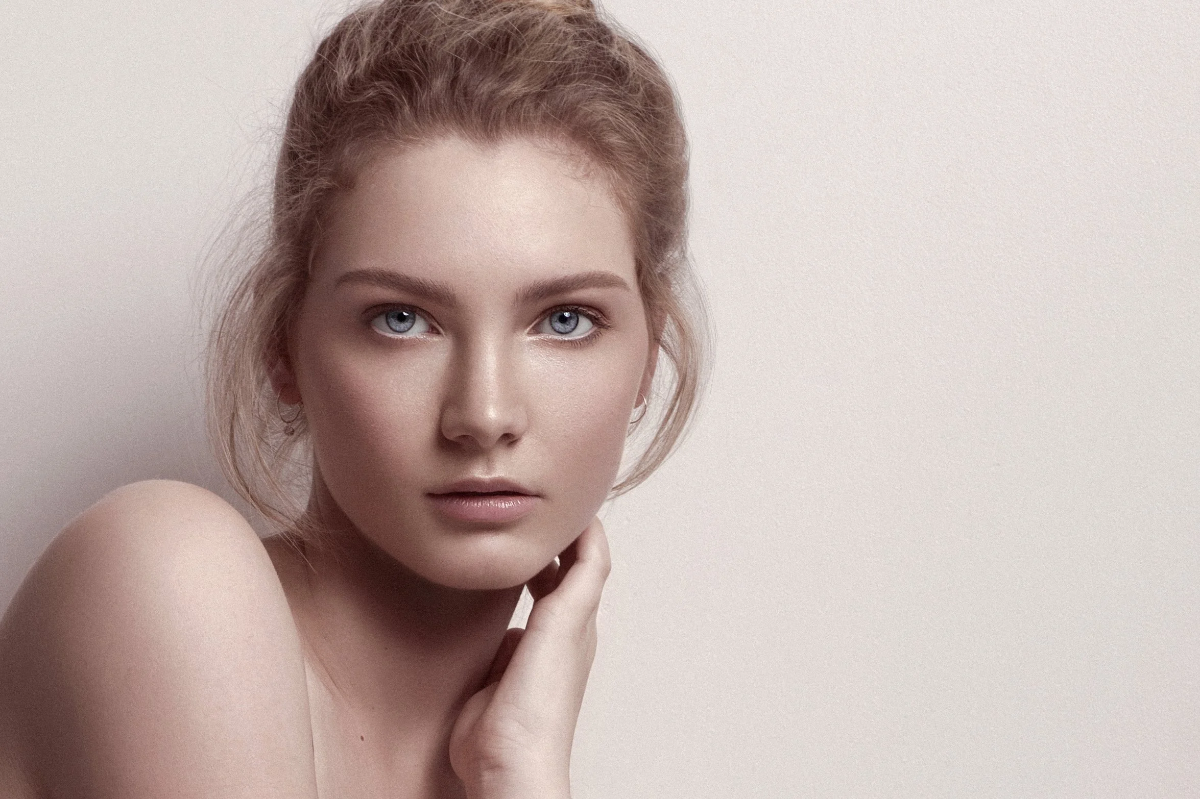 SYDNEY PHOTOGRAPHER BEAUTY MODEL PORTFOLIO PHOTOSHOOT