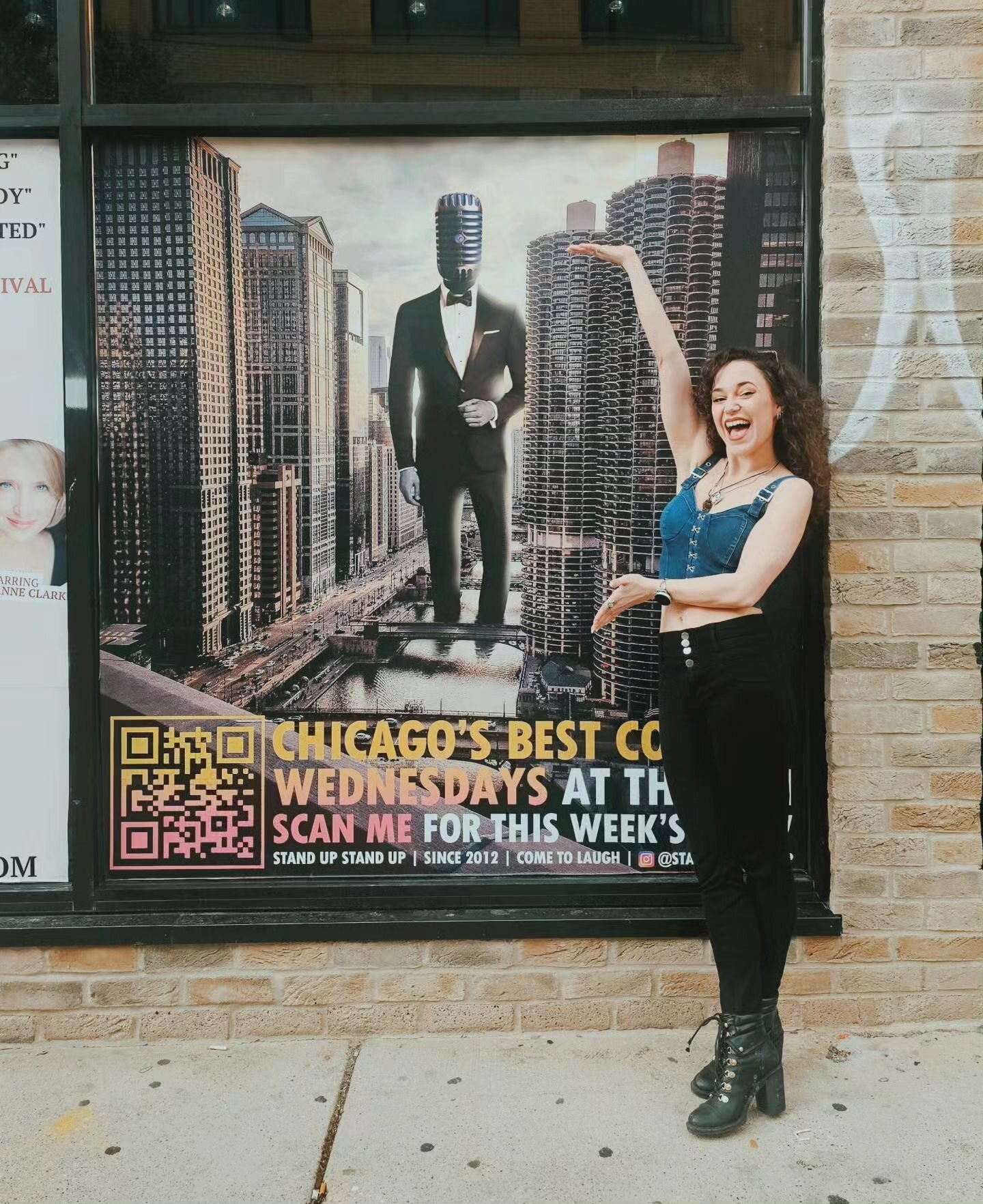 New window at @thedentheatre alert!!!
Just on time for our 11th birthday! HAPPY BIRTHDAY TO US! 😎💯
Best Chicago comedy every Wednesday.

🚨🚨 Use discount code SUSU30 for 30% off!

🗓 Every Wednesday
⏰ Doors: 7 PM | Showtime: 7:30 PM
💸 $20 entry
?