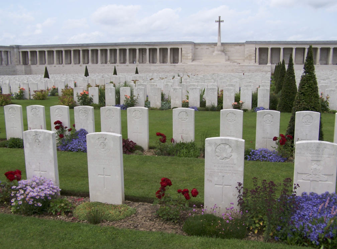 Pozieres British Cemetery, Ovilliers-La Boiselle