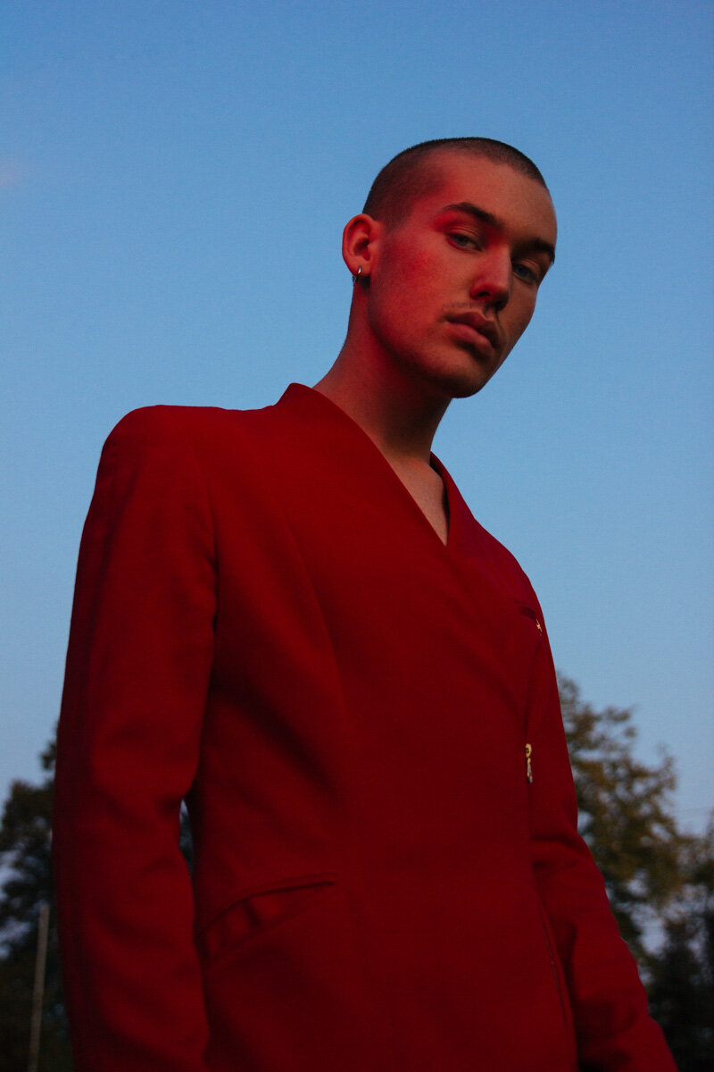 Daniel-red