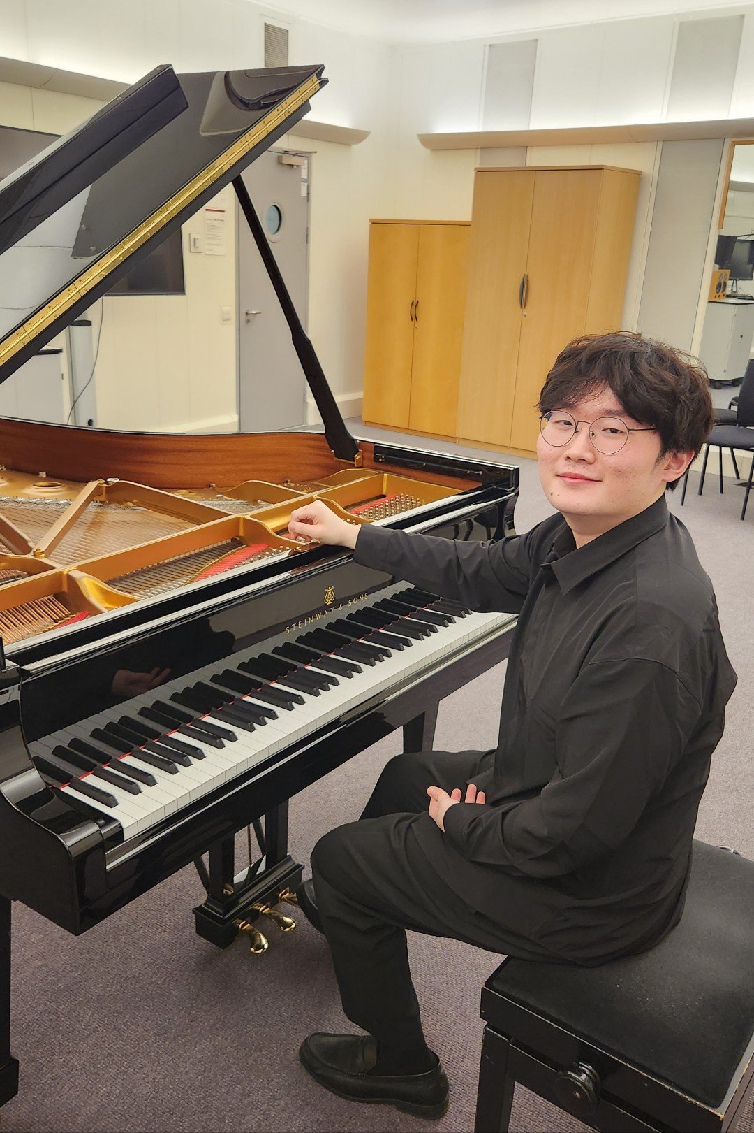 Hyeonwoo Jeon (piano) — Bury Parish Church