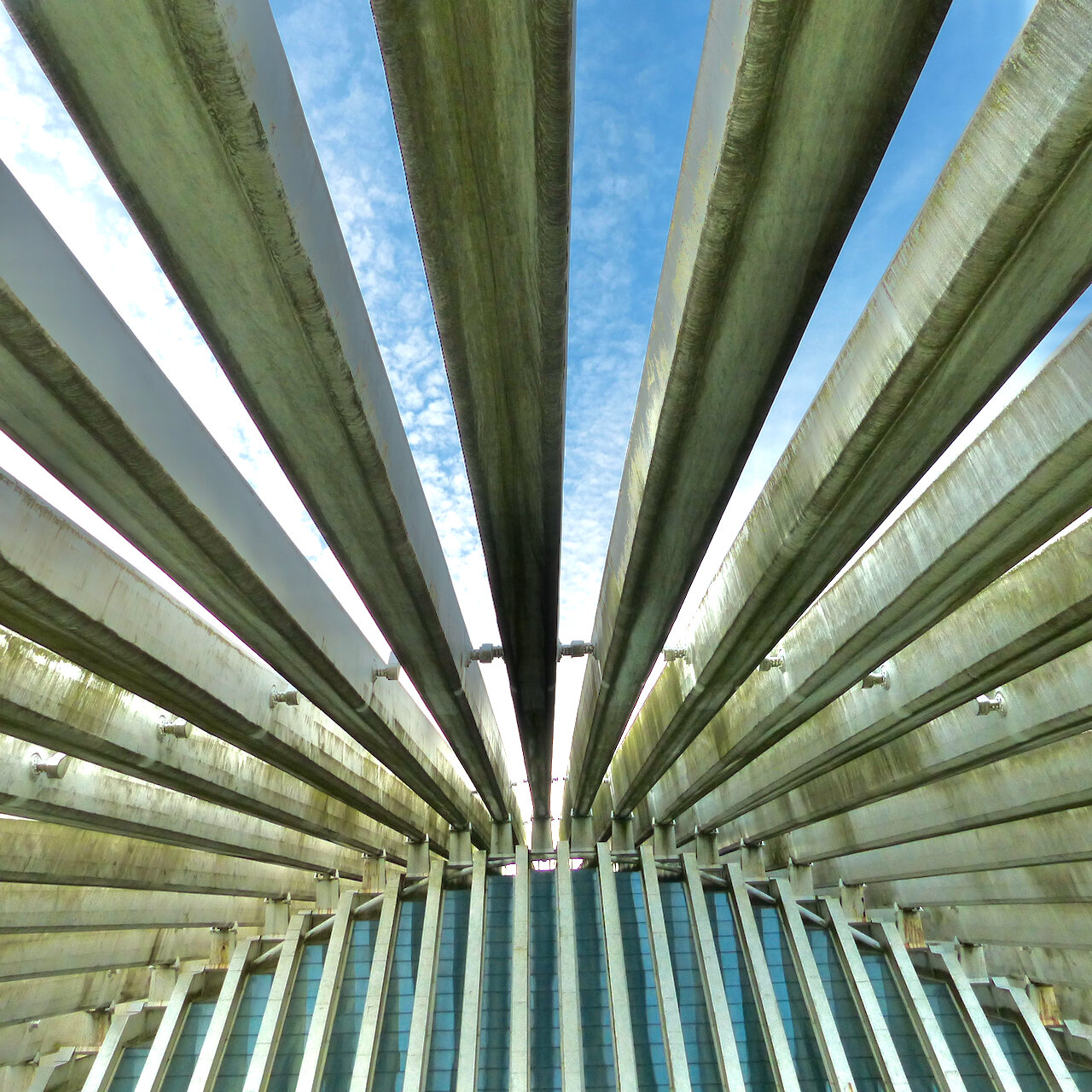 PEC. OVIEDO / ARQUITECTO SANTIAGO CALATRAVA