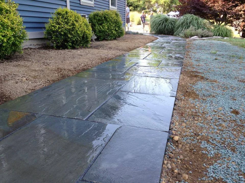 Bluestone walkway landscaping ideas in Goshen NY