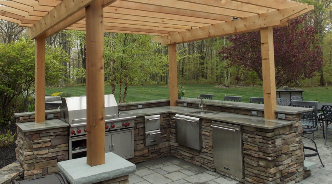 3 Must Haves in Your Outdoor Kitchen-Landworx of NY - Landscape Design ...