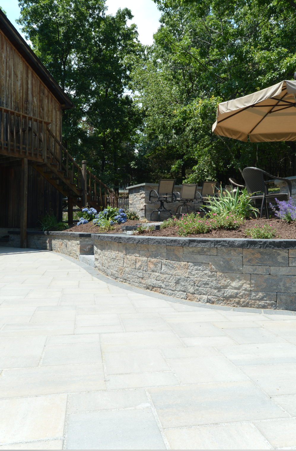 Swimming Pool Patio Retreat in Sugarloaf, NYLandworx of NY Landscape