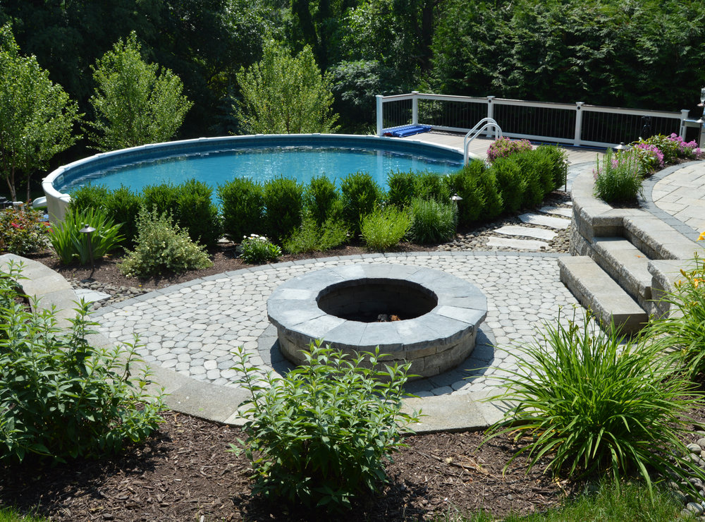 Is A Multi Level Patio Right For You Landworx Of Ny Landscape Design And Build Goshen Hudson Valley Landscaping Company - How To Level Uneven Ground For Patio